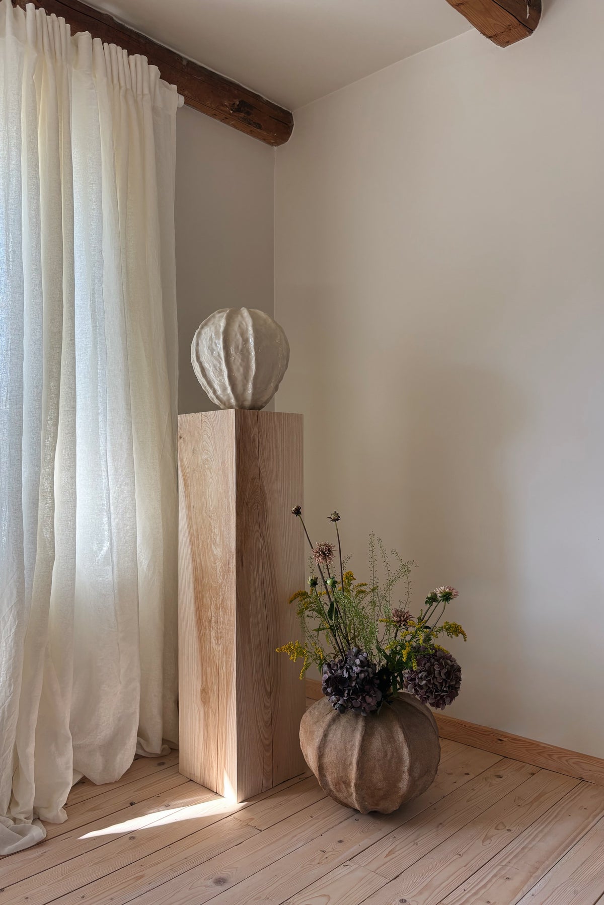 DRÅBE VASE HVID GLAS - STOR