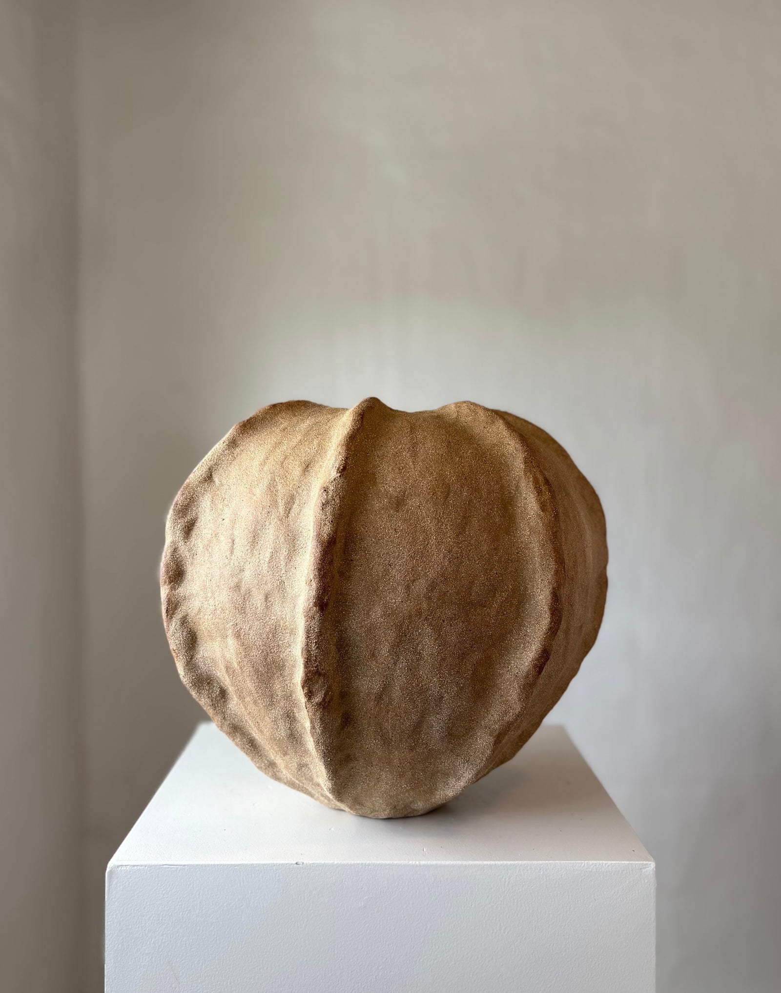 DRÅBE VASE BRUN - MELLEM 01