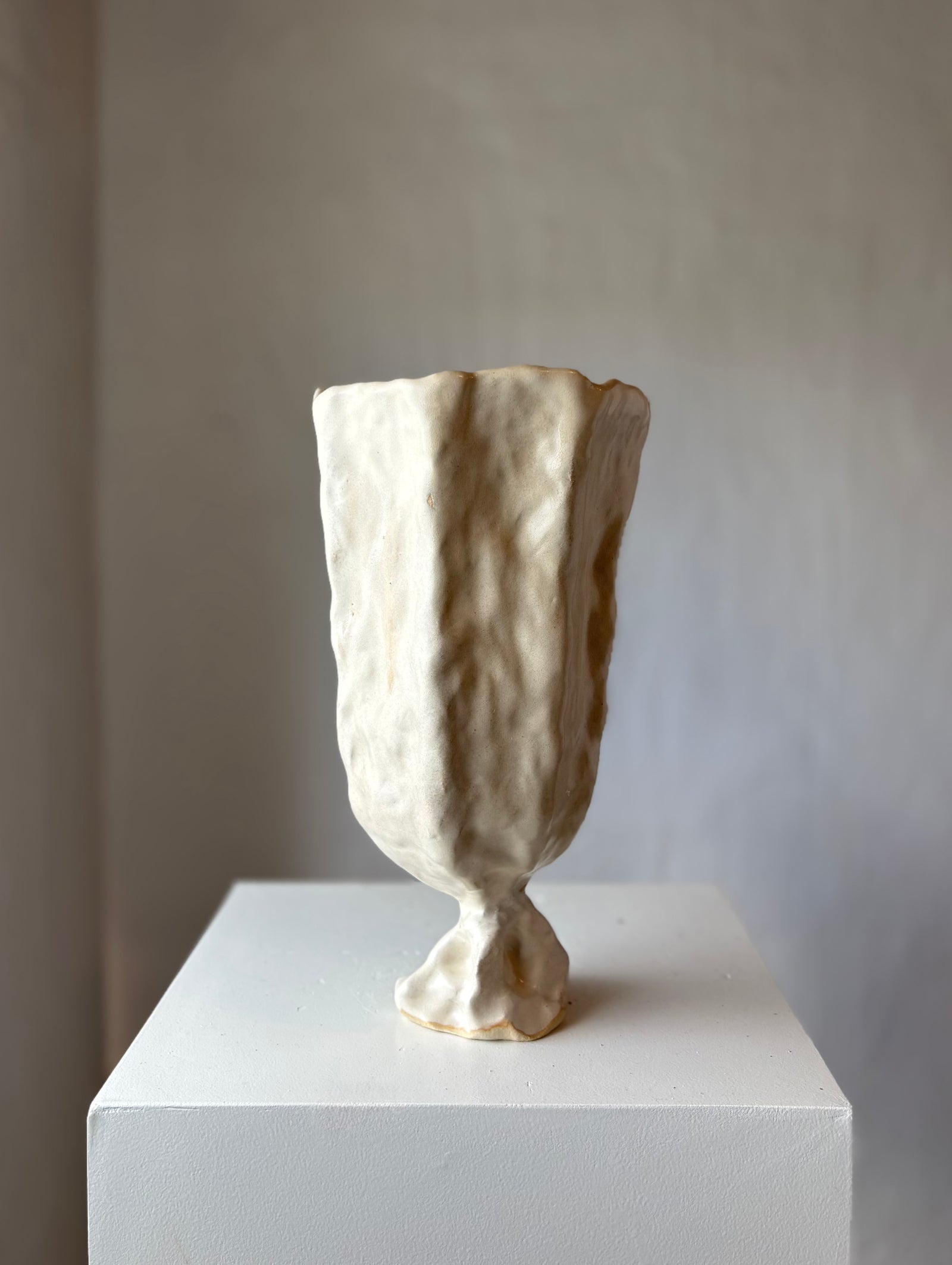 BLOMST VASE BEIGE - MELLEM
